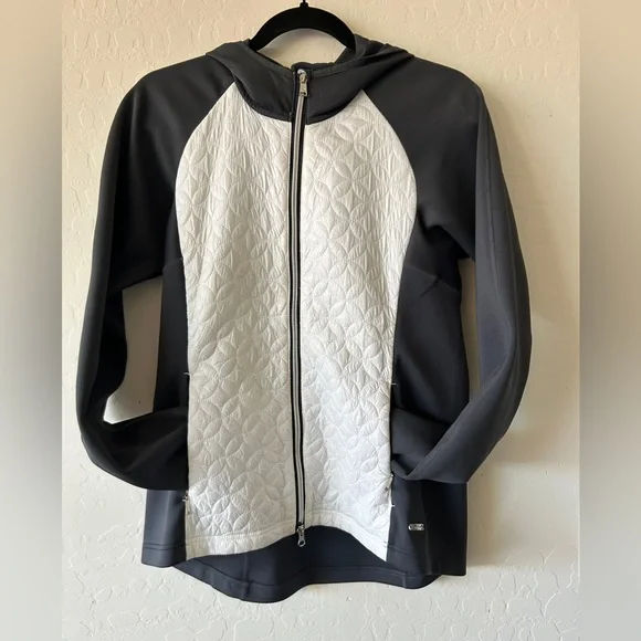 Sunice Lightweight Performance Hooded Jacket- Golf - Picture 3 of 6